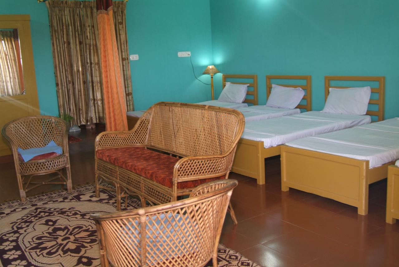 Sunbird Garden Resort Krishnagiri Cameră foto